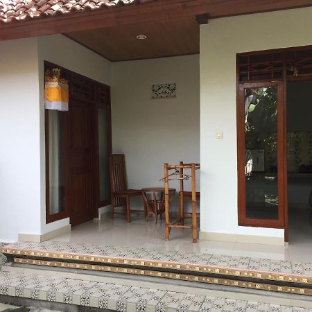 Dipa Home Stay Ubud Esterno foto