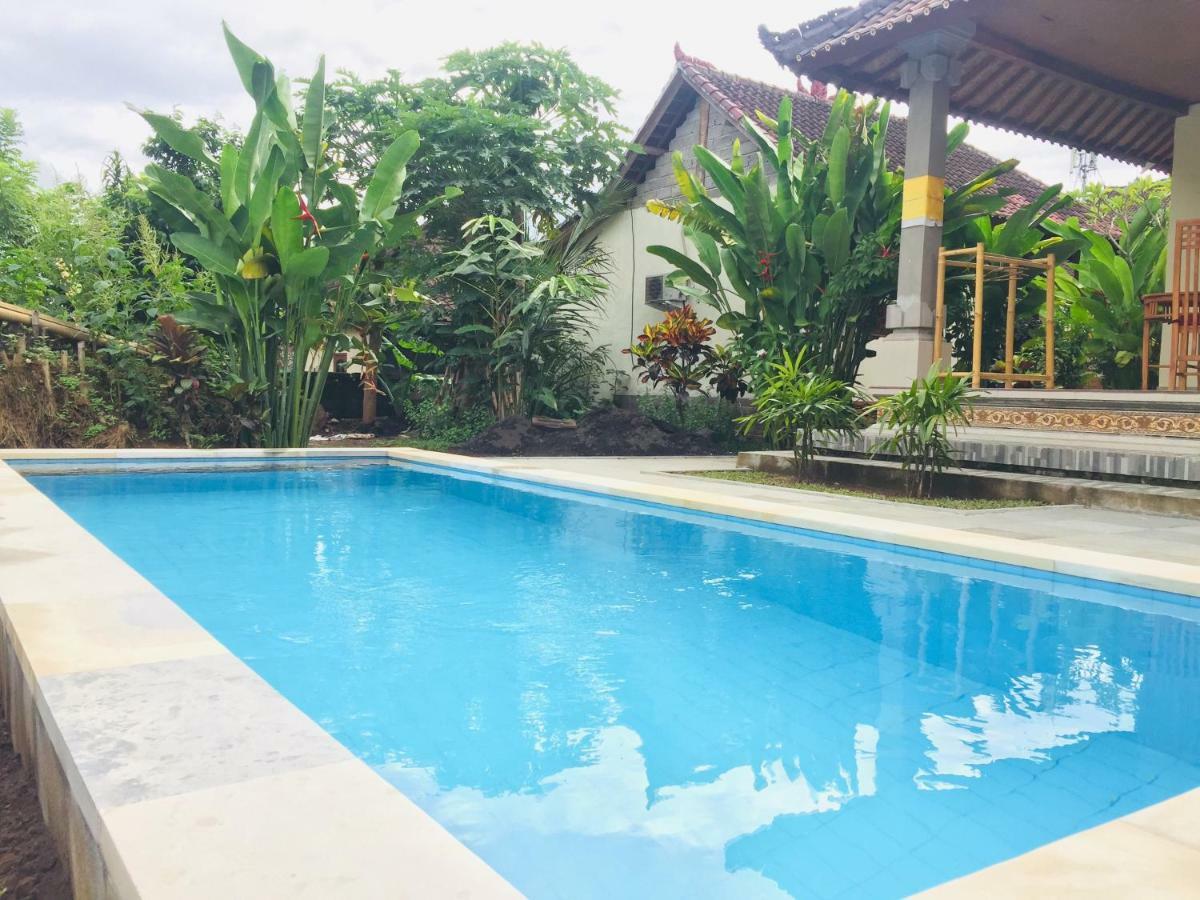 Dipa Home Stay Ubud Esterno foto